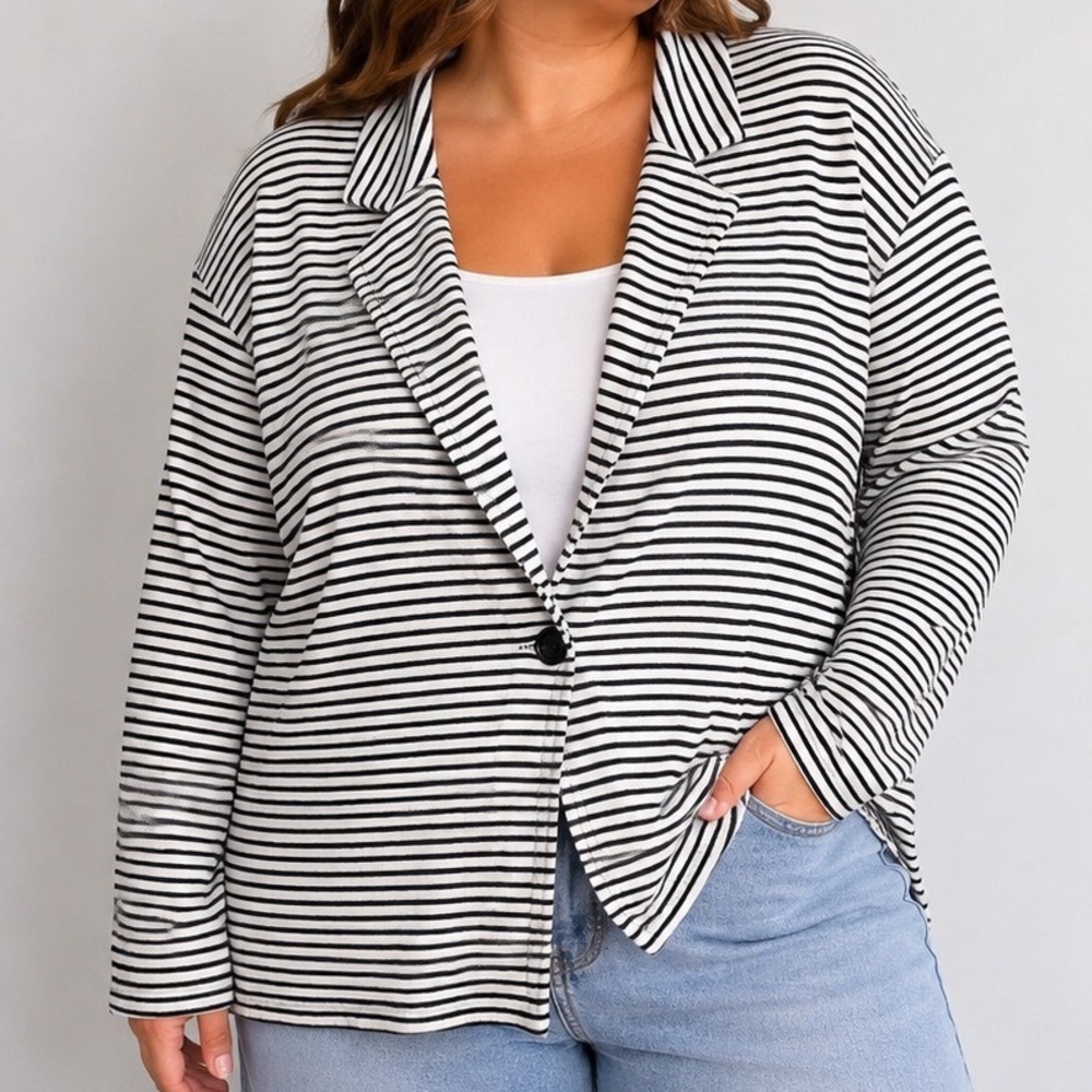 Striped Blazer Women's Plus 22/24W Black White Knit Single Button Coastal Chic